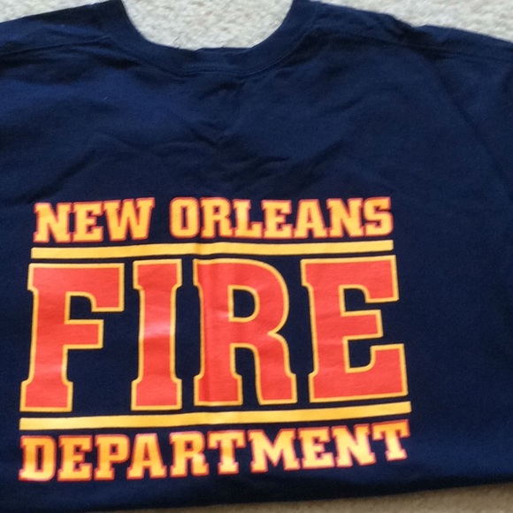 Men’s 2XL NOLA Fire T-shirt - Picture 3 of 4
